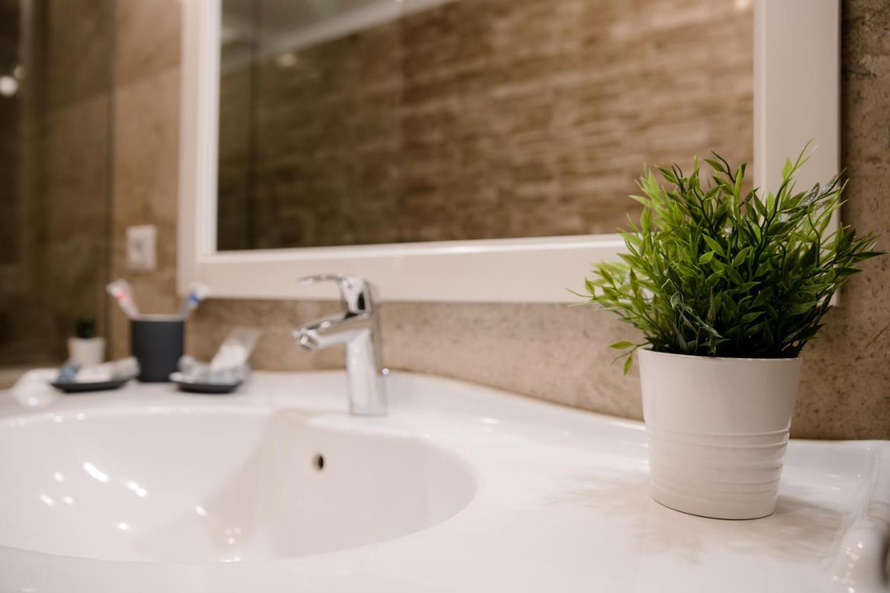 Apartament Luxury Down Town Bukareszt Zewnętrze zdjęcie